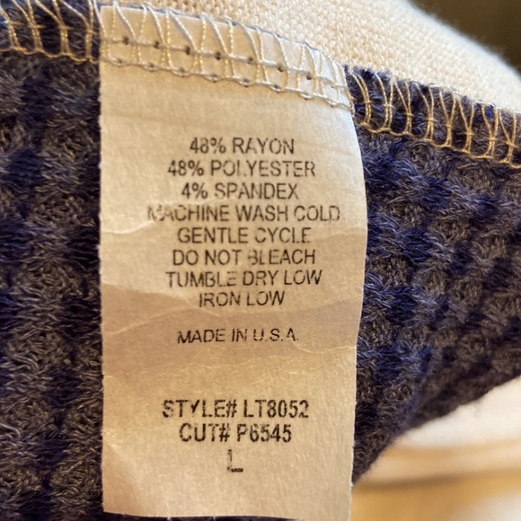 NWT Hayley & Co dolman sleeve top! 💙 - Picture 8 of 8